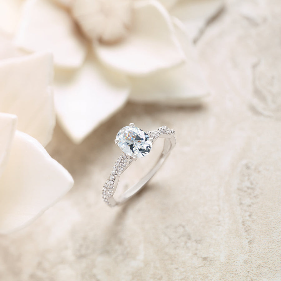 Custom engagement rings