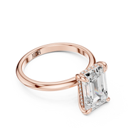 Classic Solitaire with Hidden Halo